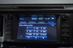 Toyota RAV4 Hybrid 2015 года (US)